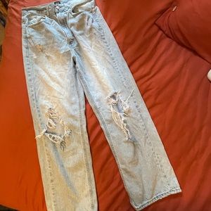 Urban Outfitters BDG Baggy Distressed Jeans